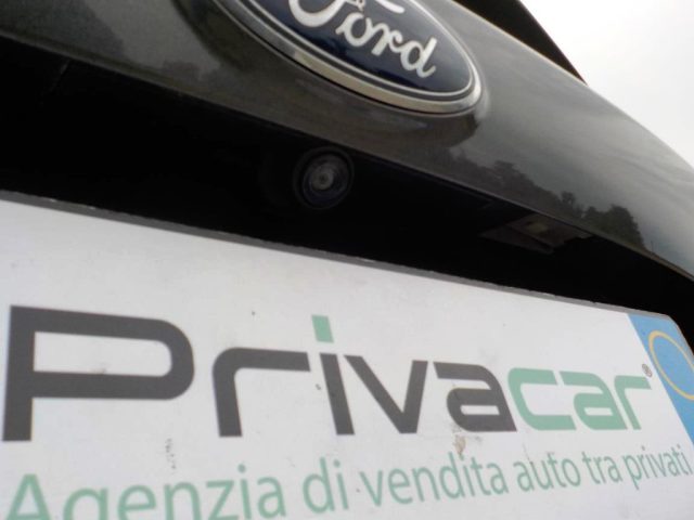 FORD Kuga usata, con Sedile posteriore sdoppiato