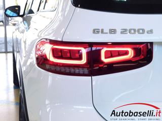 MERCEDES-BENZ GLB 200 usata, con Controllo elettronico della corsia