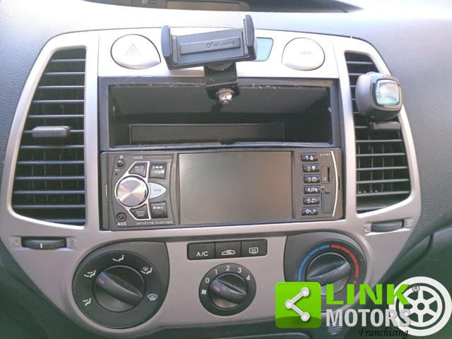 HYUNDAI i20 usata 18