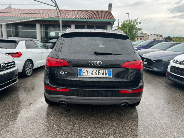 AUDI Q5 usata, con Autoradio