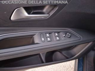 PEUGEOT 3008 usata, con Sistema di navigazione