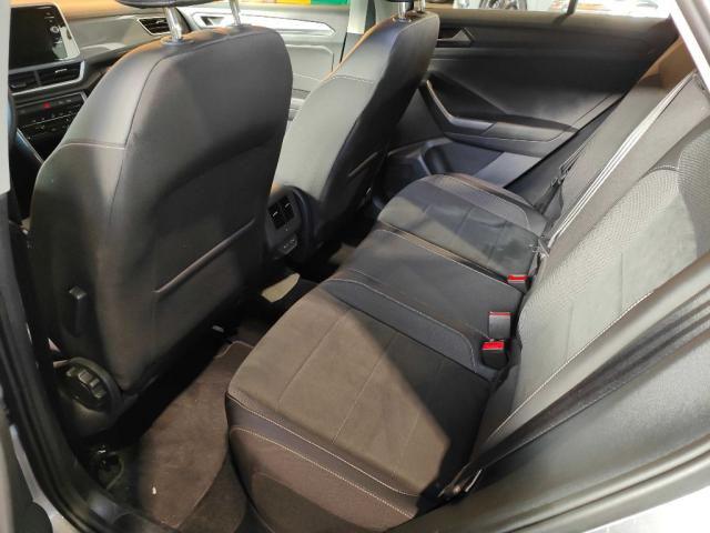 VOLKSWAGEN T-Roc usata, con Autoradio