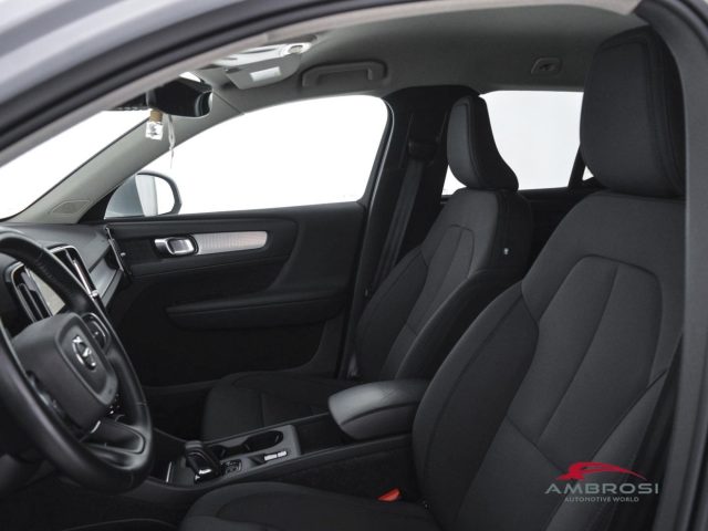 VOLVO XC40 usata 8