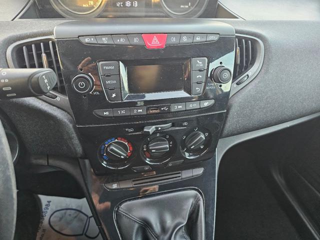 LANCIA Ypsilon usata, con Servosterzo