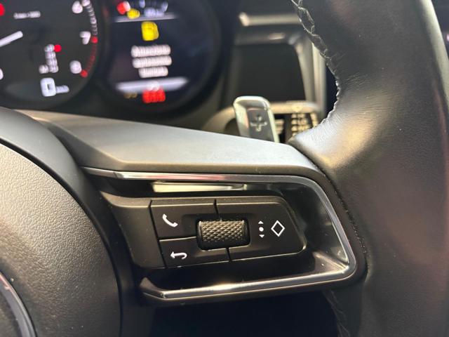 PORSCHE Macan usata, con Sedili riscaldati