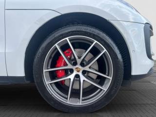 PORSCHE Macan usata 13
