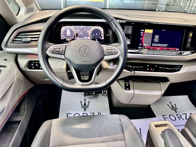 VOLKSWAGEN Multivan usata, con Servosterzo