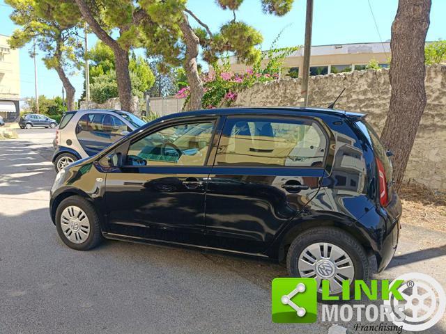 VOLKSWAGEN up! usata, con Specchietti laterali elettrici
