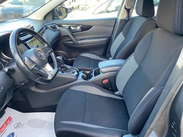 NISSAN Qashqai usata, con Climatizzatore