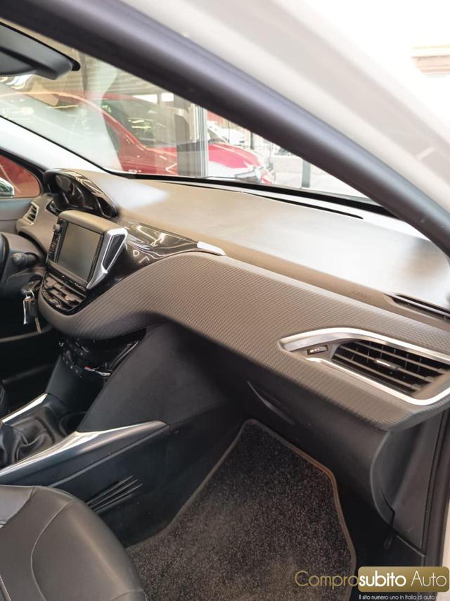 PEUGEOT 2008 usata 25