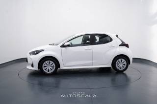 TOYOTA Yaris usata, con Alzacristalli elettrici