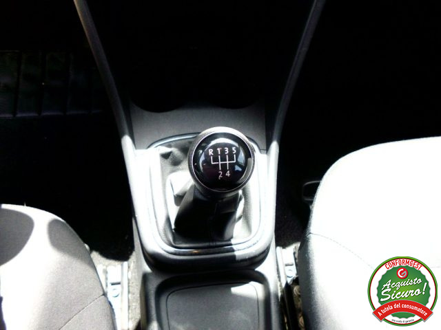 VOLKSWAGEN Polo usata, con MP3