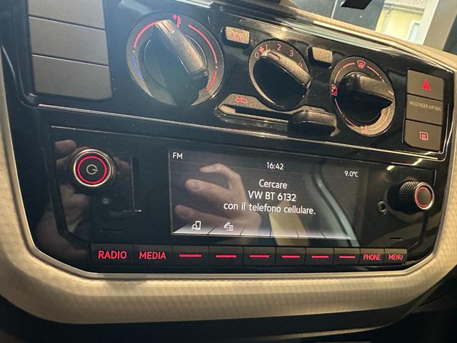 VOLKSWAGEN up! usata, con Chiusura centralizzata