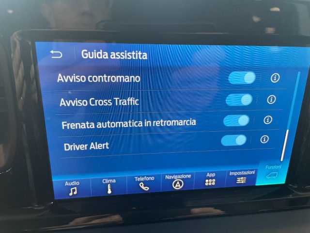 FORD Tourneo Courier usata, con Riconoscimento dei segnali stradali