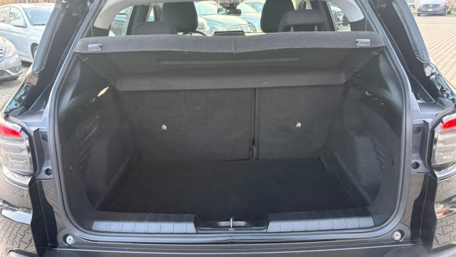 JEEP Avenger usata, con Autoradio digitale