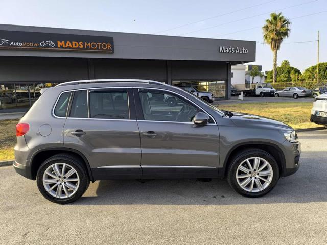VOLKSWAGEN Tiguan usata, con Airbag laterali