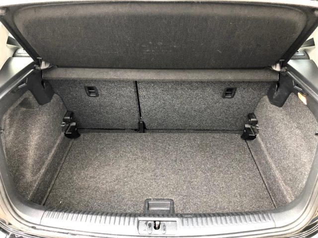 VOLKSWAGEN Polo usata, con Specchietti laterali elettrici
