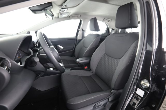 TOYOTA Yaris usata 2