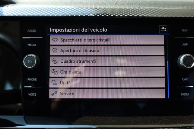 VOLKSWAGEN Taigo usata 157