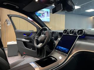 MERCEDES-BENZ GLC 300 usata, con Controllo automatico clima