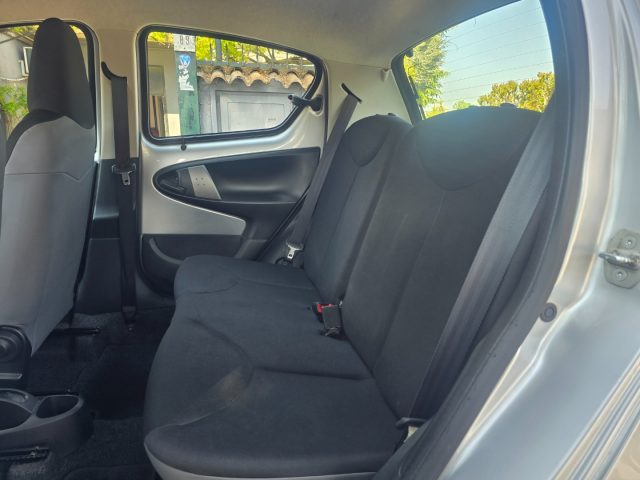 TOYOTA Aygo usata 40