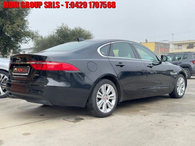 JAGUAR XF usata, con Airbag Passeggero