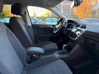 VOLKSWAGEN Tiguan usata, con Chiusura centralizzata
