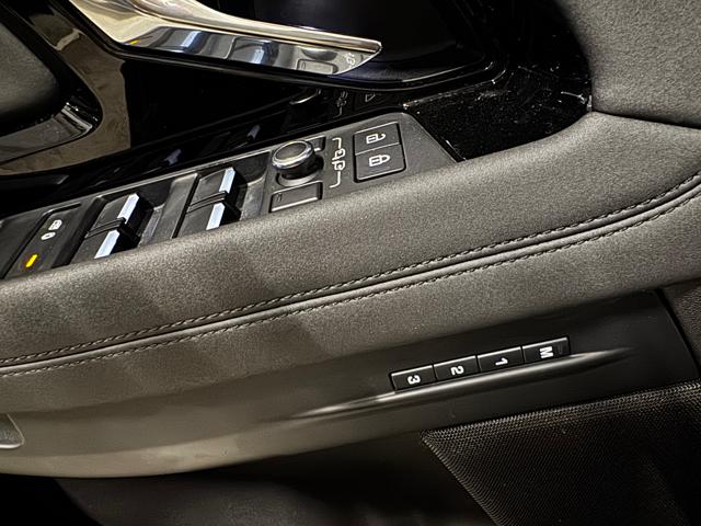 LAND ROVER Range Rover Evoque usata, con USB