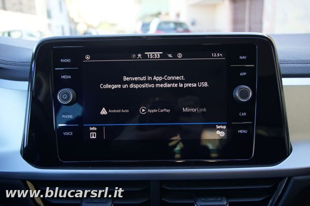 VOLKSWAGEN T-Roc usata, con Autoradio digitale