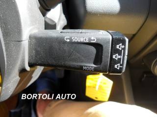 RENAULT Clio usata, con Controllo elettronico della corsia