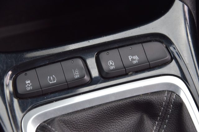 OPEL Crossland X usata 22