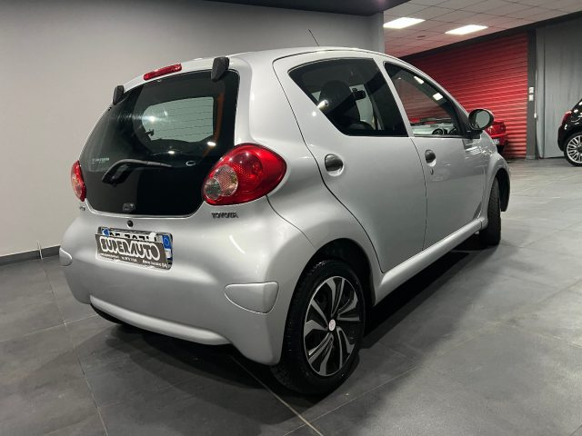 TOYOTA Aygo usata, con Alzacristalli elettrici