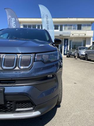 JEEP Compass usata, con Sedile posteriore sdoppiato
