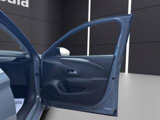 OPEL Corsa usata, con Fari LED