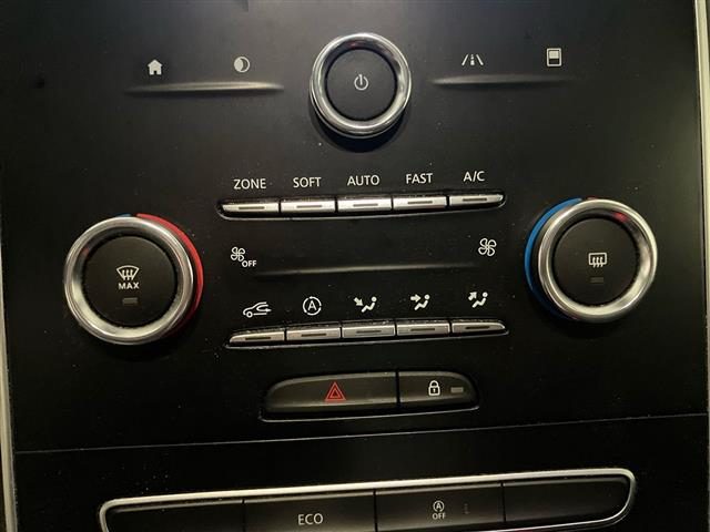 RENAULT Scenic usata, con Sensori di parcheggio posteriori