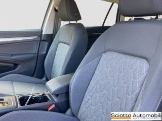 VOLKSWAGEN Golf Variant usata, con Cruise Control