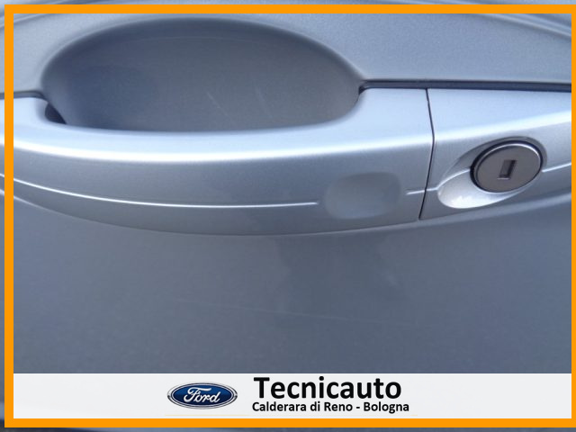 FORD C-Max usata, con Sensori di parcheggio posteriori