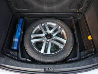 VOLKSWAGEN Touran usata, con Volante in pelle