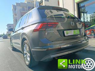 VOLKSWAGEN Tiguan usata, con Sensori di parcheggio posteriori