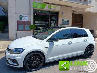 VOLKSWAGEN Golf usata, con Sound system