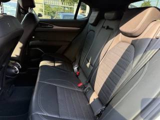 ALFA ROMEO Stelvio usata, con Autoradio