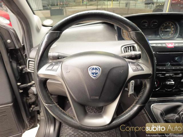 LANCIA Ypsilon usata, con Servosterzo