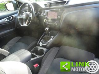 NISSAN Qashqai usata, con Fari LED