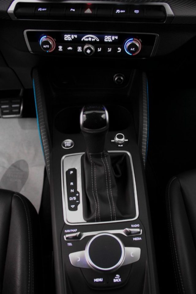AUDI Q2 usata, con Autoradio