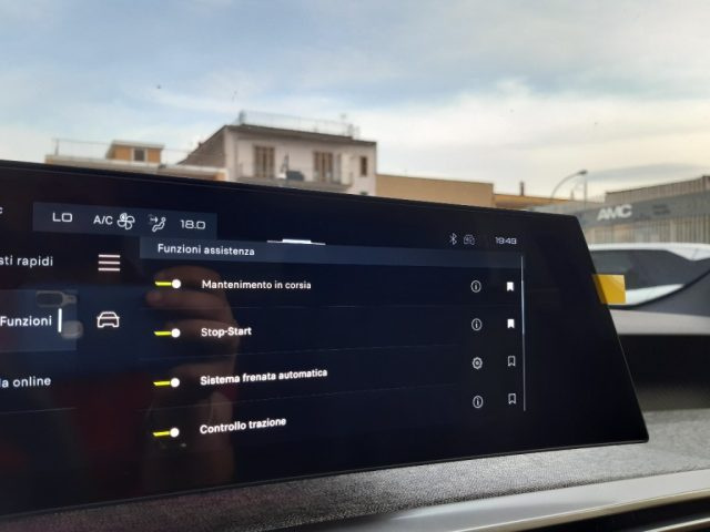 PEUGEOT 3008 usata, con Interni in pelle