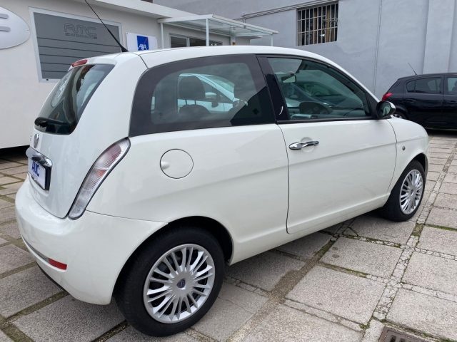 LANCIA Ypsilon usata, con Airbag Passeggero