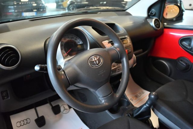 TOYOTA Aygo usata 40