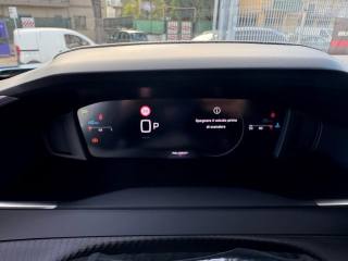 PEUGEOT 2008 usata, con Controllo trazione