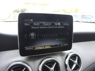 MERCEDES-BENZ GLA 200 usata, con Bracciolo