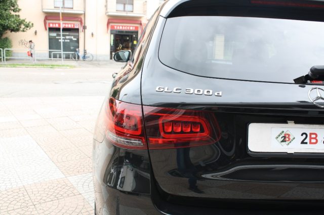 MERCEDES-BENZ GLC 300 usata, con Bluetooth